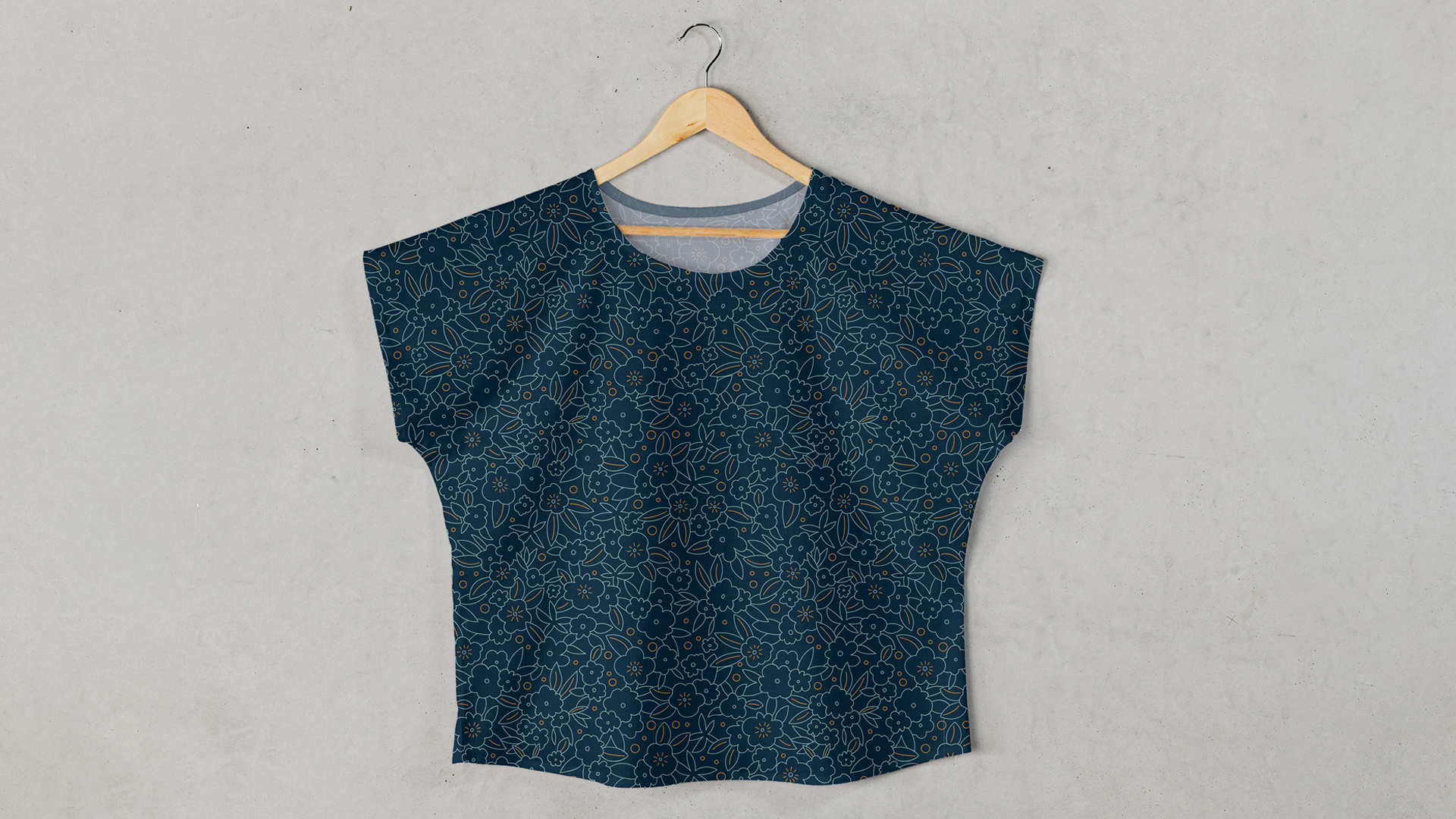 christine-eberhardt-pattern-design-top-boxy-floral-flowers-blue